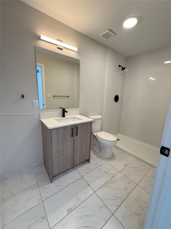 Building Photo - 25743 SW 144th Ave
