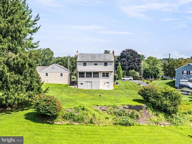 Building Photo - 1236 Ellis Cir