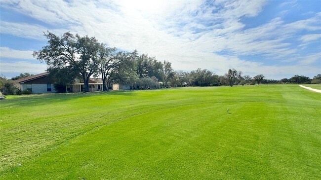 Building Photo - 843 Sunfish St