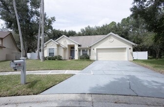 Building Photo - 16104 Stowe Ct
