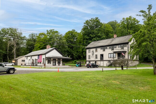 Building Photo - 7 Lower County Rd