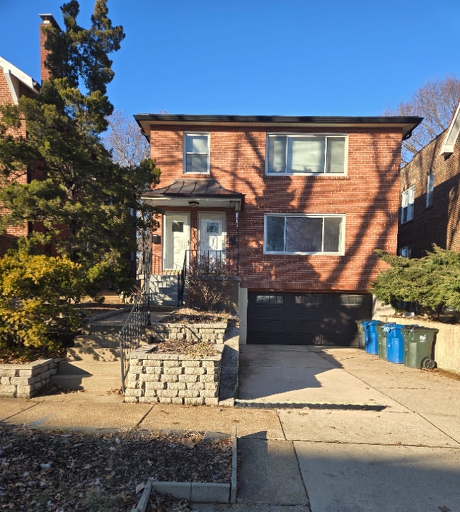 Building Photo - 7729 Brookline Terrace