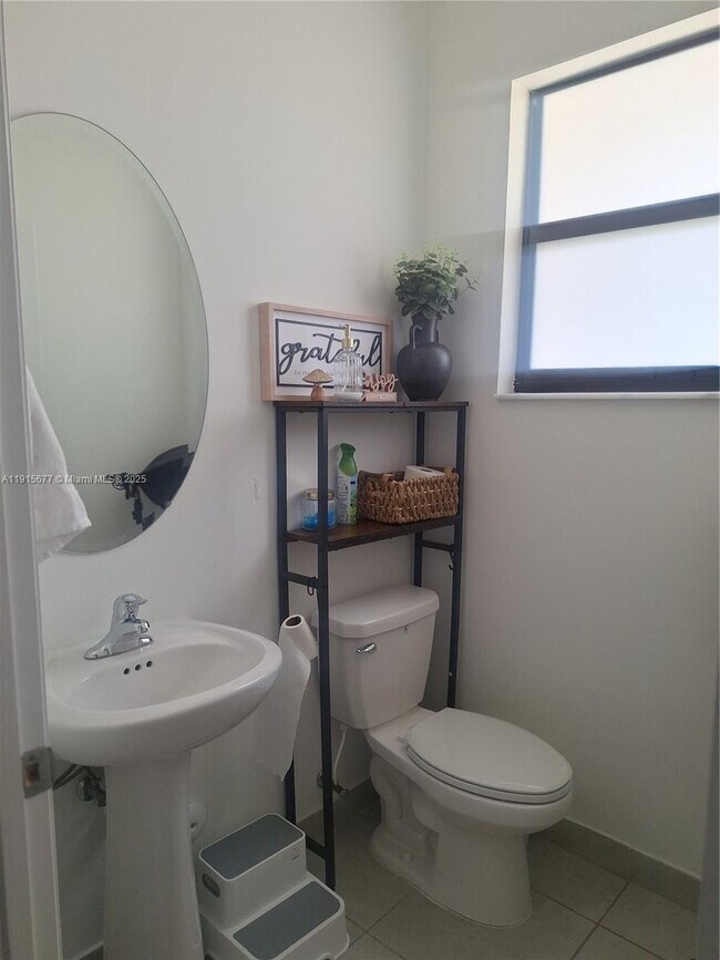 Building Photo - 11741 SW 245 Ter