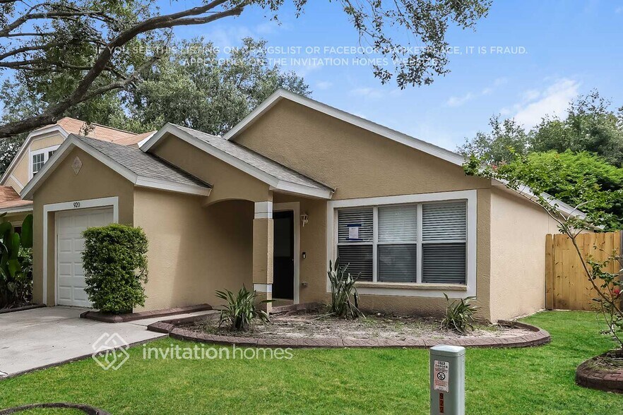 Building Photo - 920 Cape Cod Cir