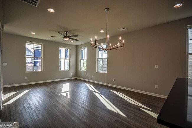 Building Photo - 104 Black Gum