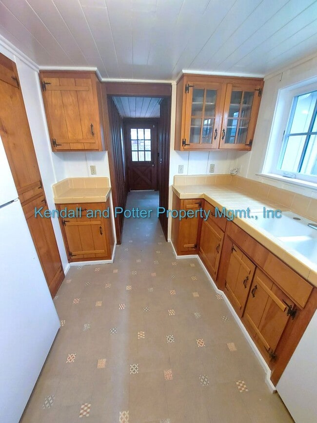 Building Photo - Amazing Beach House Near Twin Lakes Beach!!
