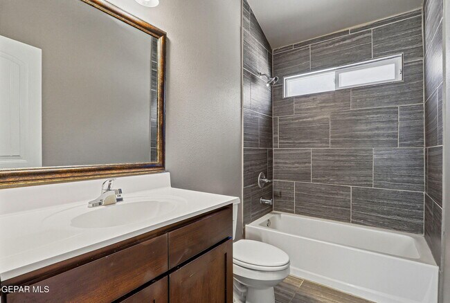 Building Photo - 14609 Carlo Alvarado Dr