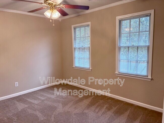 Building Photo - 4932 Harbour Towne Dr