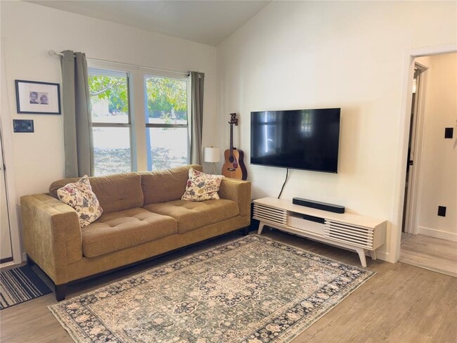 Building Photo - 1335 Belvin St