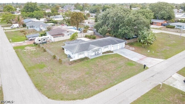 Building Photo - 220 Punta Alta Ct
