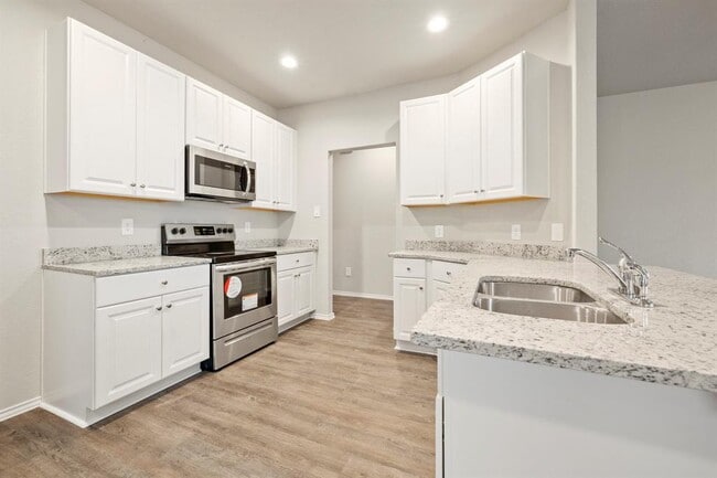 Building Photo - 3209 Ridge Pl