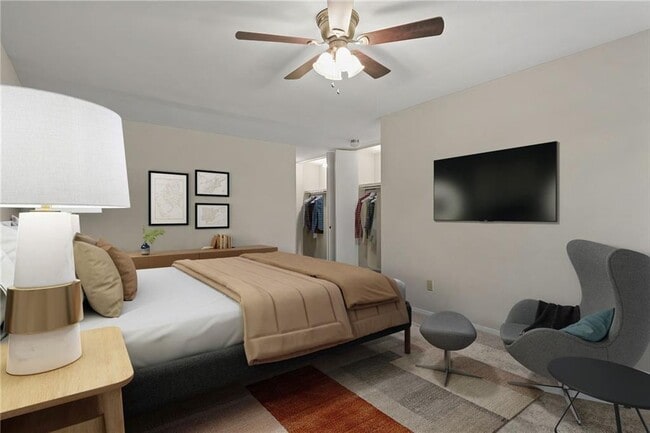 Building Photo - 705 Edgewater Trail