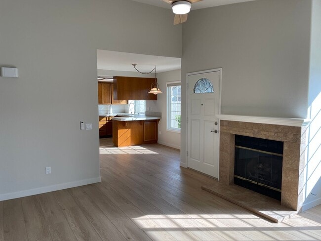 Building Photo - 2 Bedroom Ranch Style Home in RANCHO SAN DIEGO