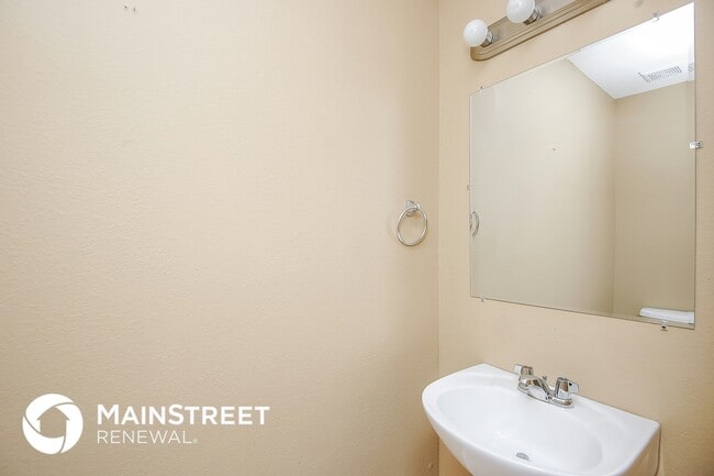 Building Photo - 1700 Village Park Trail