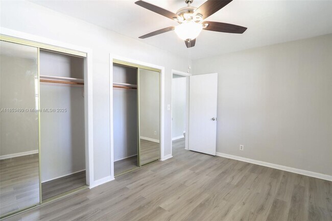 Building Photo - 1504 N 24th Ave