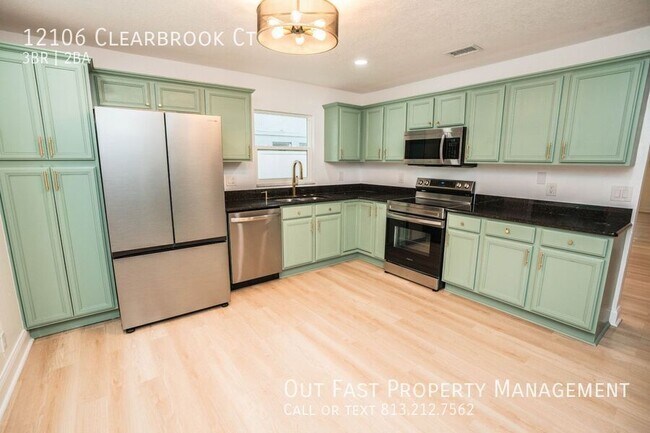 Building Photo - 12106 Clearbrook Ct