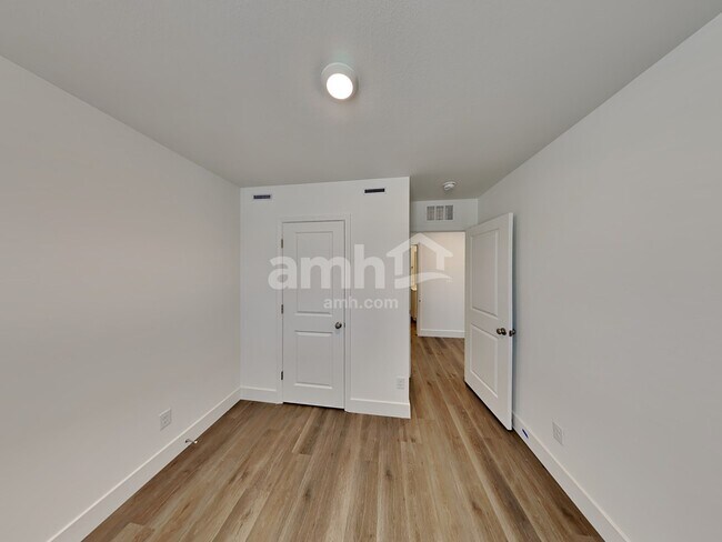 Building Photo - 4284 Halo Hollyhock St