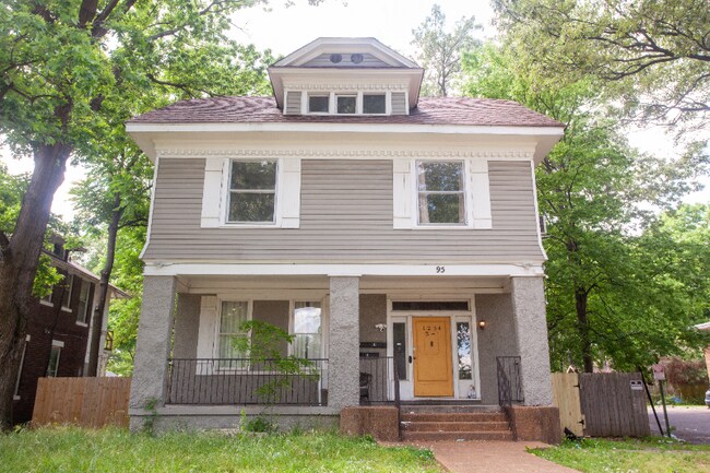 Building Photo - 95 N Willett St