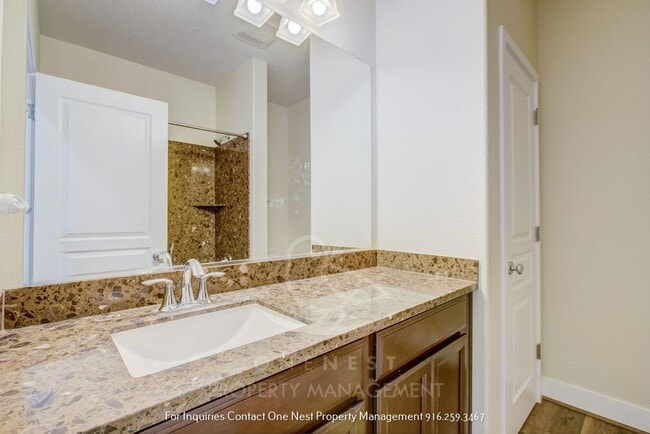 Building Photo - Charming Sorrento Home for Rent