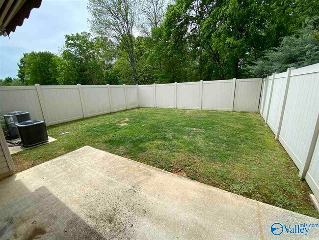 Building Photo - 2031 Blake Bottom Rd NW