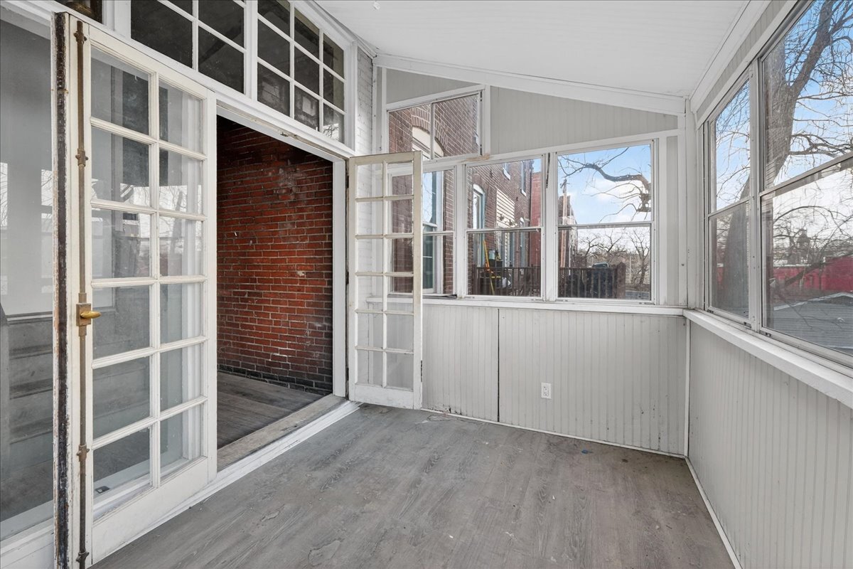 Building Photo - 1309 Shenandoah Ave