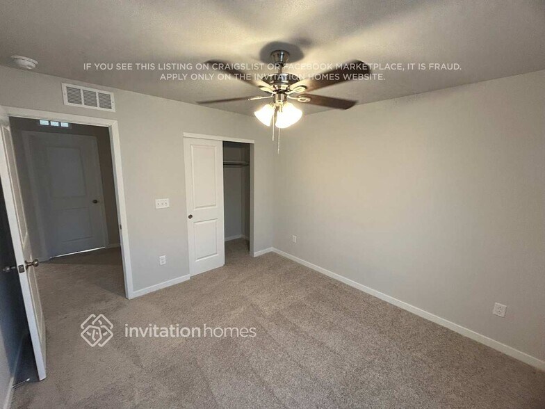 Building Photo - 4427 Shivaree St