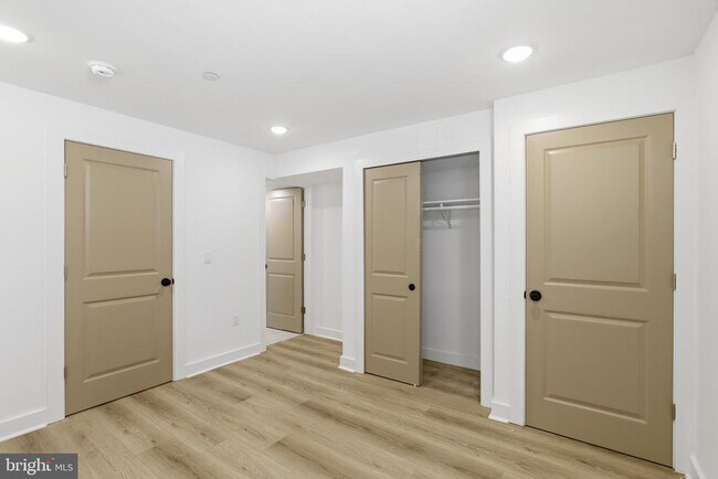 Building Photo - 2534 N 11th St