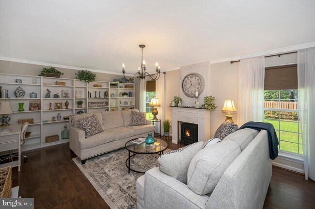 Building Photo - 206 Pleasants Dr
