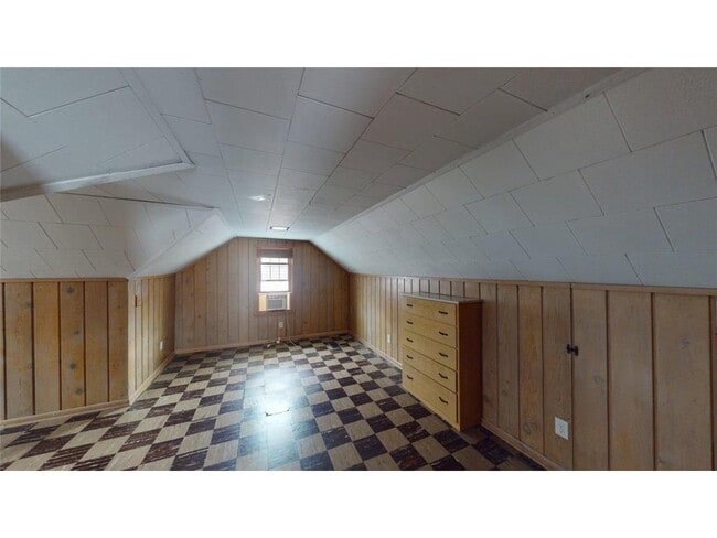 Building Photo - 2849 Jersey Ave S