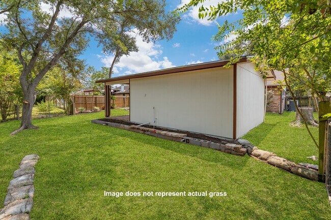 Building Photo - 12523 Province Point Dr