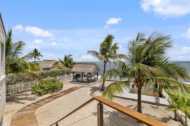 Building Photo - 235 Tavernier Dr