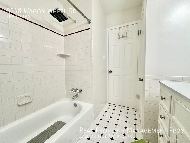 Building Photo - 8348 Wagon Wheel Rd