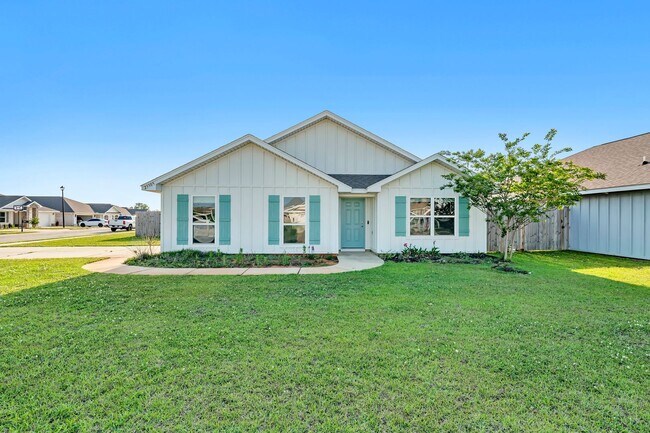 Building Photo - Charming 4BR / 2BA rental in desirable Daphne, AL — great neighborhood, move-in ready.