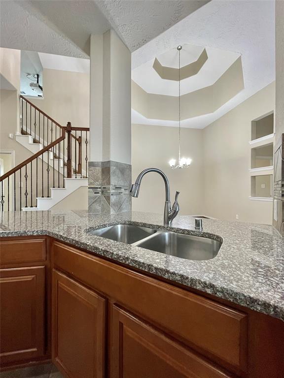Building Photo - 107 Long Meadow Ct