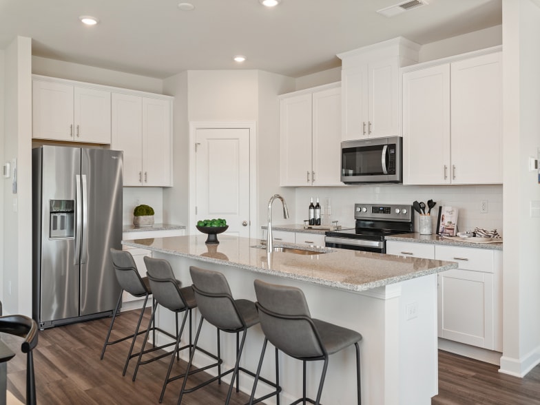 Building Photo - 2316 Belterra Dr