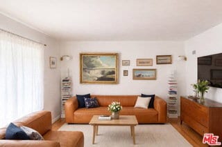 Building Photo - 2033 Euclid St