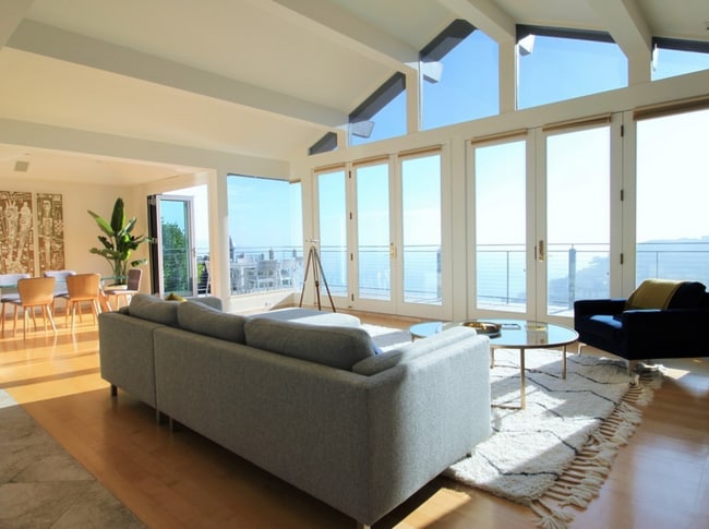 Primary Photo - Beautiful Home w/ Stunning Views from Ever...