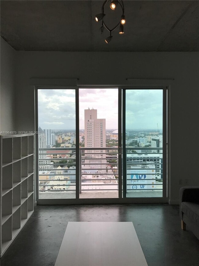 Building Photo - 133 NE 2nd Ave