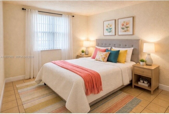 Building Photo - 17255 SW 95th Ave