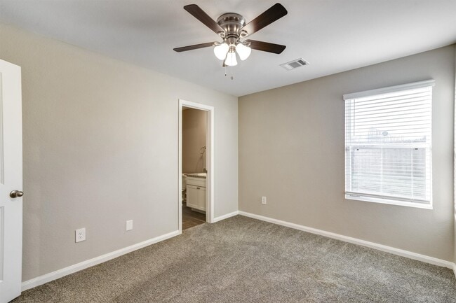 Building Photo - 16428 Jasmine Marie Pl
