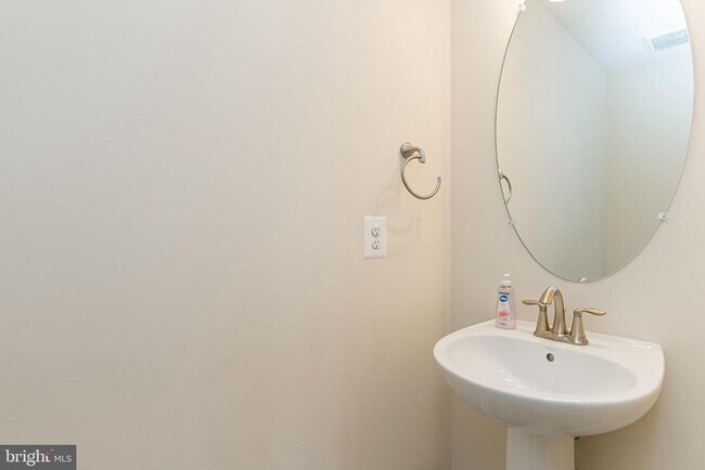 Building Photo - 3679 Duckhorn Way