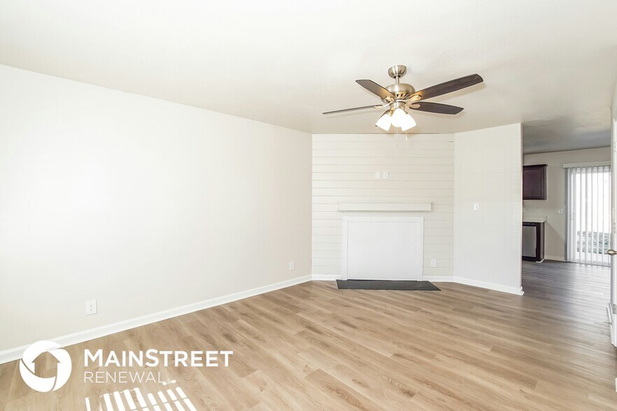 Building Photo - 7151 Forest Willow Ln