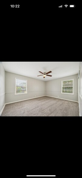 Building Photo - 6306 Thrush Dr