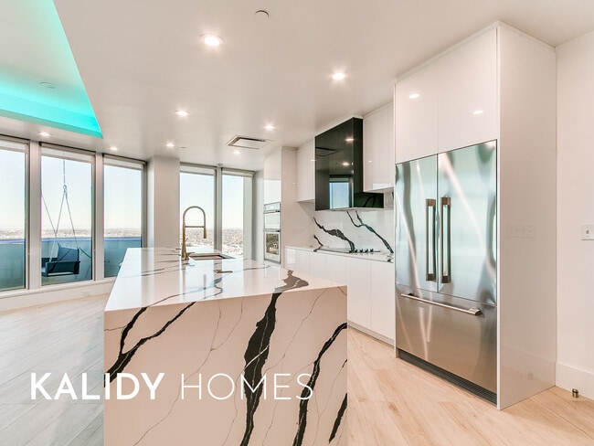 Building Photo - 5900 Mosteller Dr