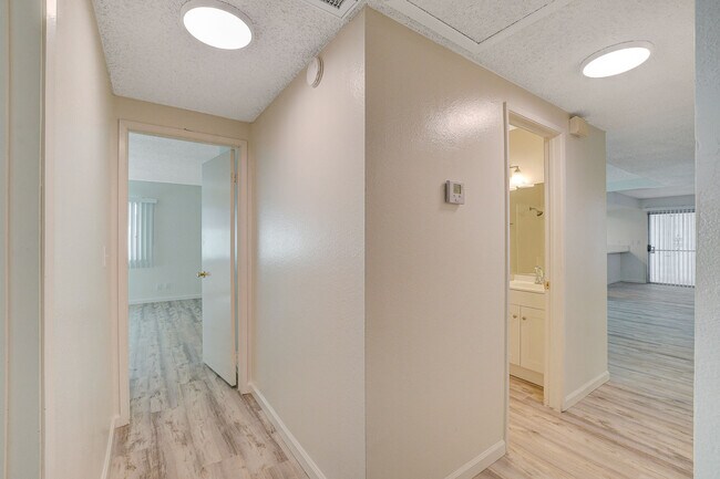 Building Photo - 2809 Northam St