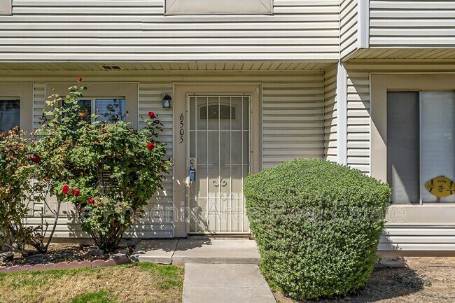 Building Photo - 6505 S El Camino Dr