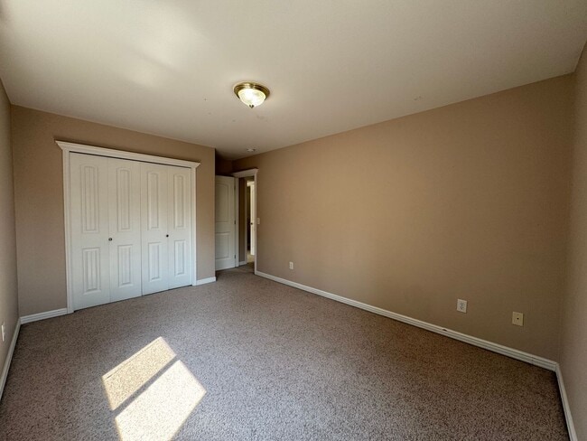 Building Photo - 4467 Castlerock Dr