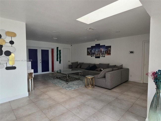 Building Photo - 690 NW 68th Ave