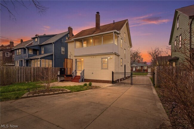 Building Photo - 3577 Cedarbrook Rd