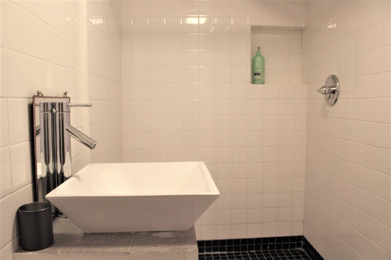 Building Photo - 1318 Corbin Pl NE